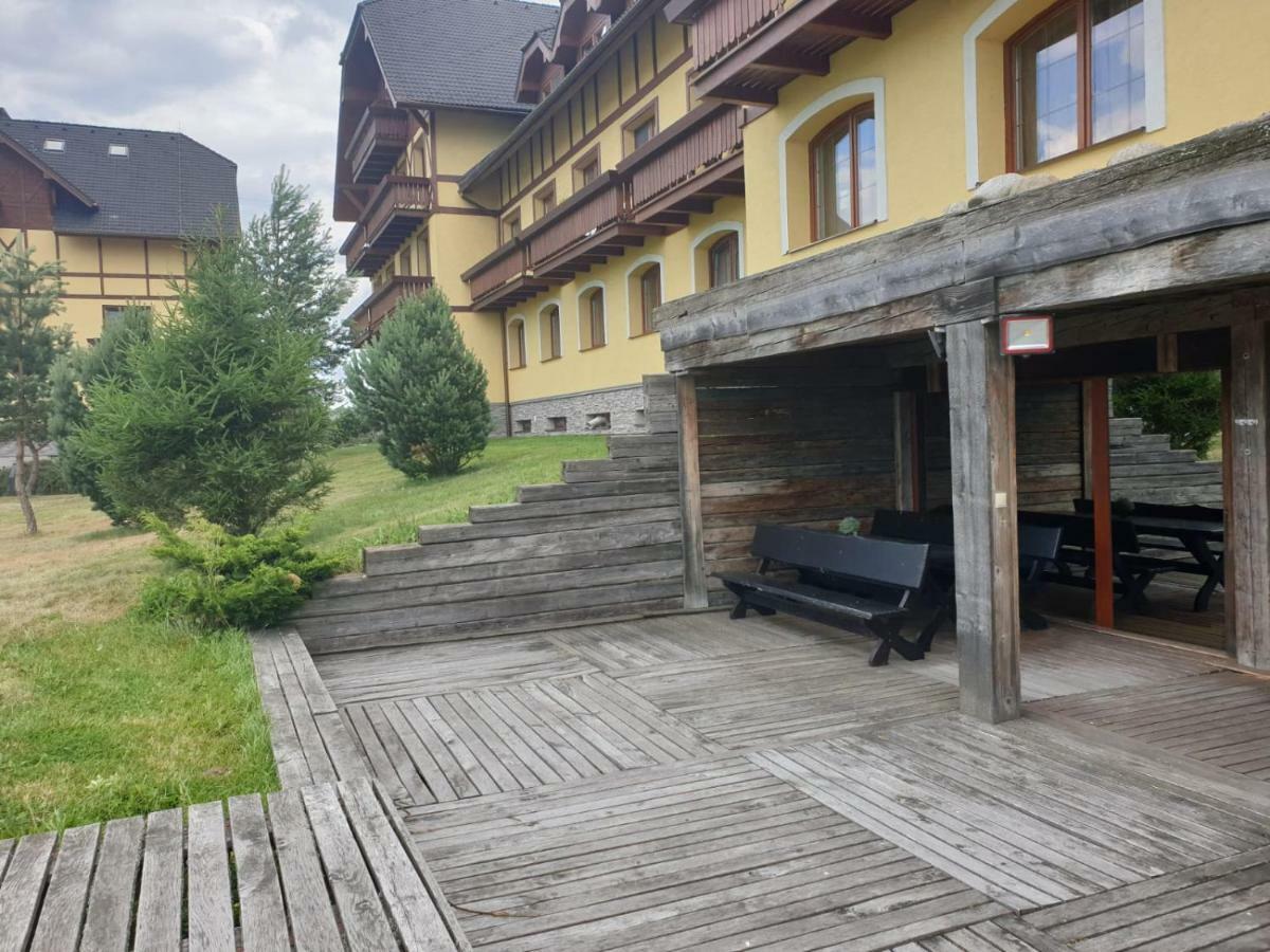 Apartman Erika Велька-Ломница Экстерьер фото